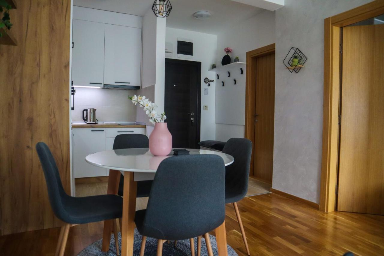 Zlatibor Holiday, Vila Leonardo VI Екстер'єр фото